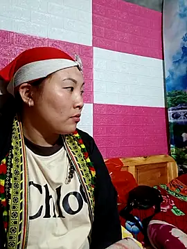 Love-Ly99 online show from February 2026 12:49:01 PM