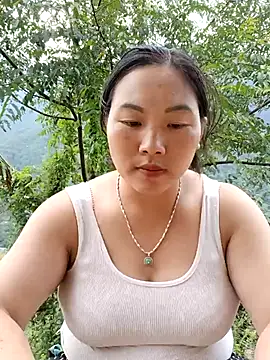 Love-Ly99 online show from September 2025 09:35:01 AM