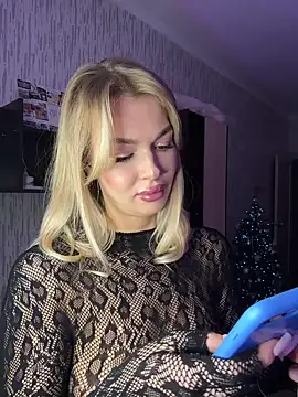 miss veroNika online show from December 2025 03:28:02 AM