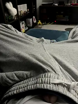 Frankieyyy1 online show from December 2025 04:22:01 PM