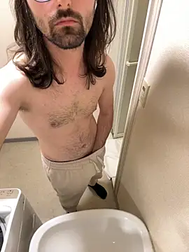 Snapshot of Frankieyyy1 chatting on October 2025 08:34:02 AM Frankieyyy1 online show from October 2025 08:34:02 AM