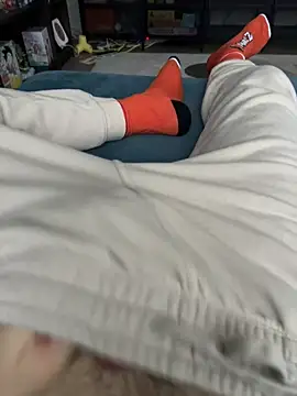 Frankieyyy1 online show from December 2025 08:28:02 AM