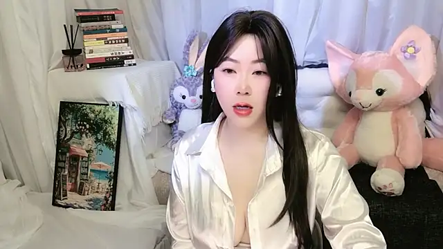 Emmaq996 online show from April 2026 01:56:02 AM