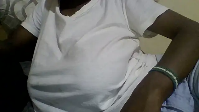 sexyonettt online show from September 2025 02:23:02 PM