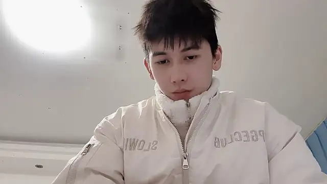 xiaojie2563 online show from February 2026 05:56:02 PM