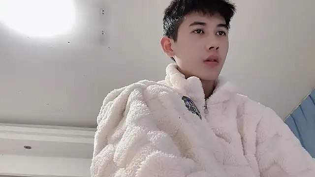 xiaojie2563 online show from December 2025 11:25:02 AM