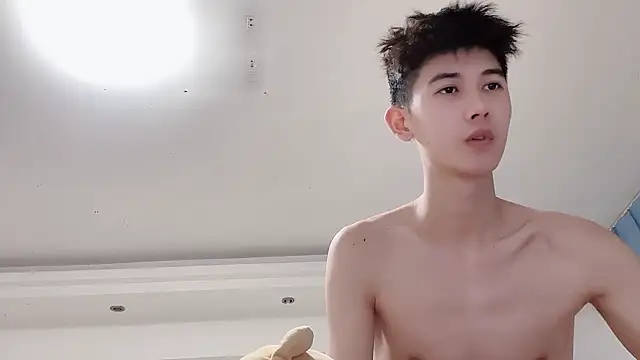 xiaojie2563 online show from October 2025 12:06:02 PM