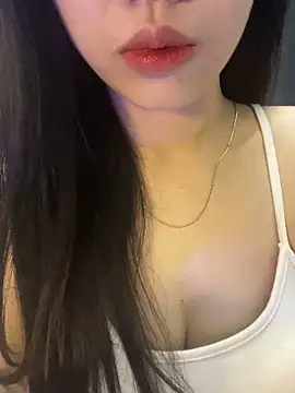 Mon monbaby online show from February 2026 06:20:02 PM