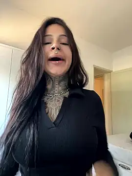 sereiaruiva99 online show from May 2026 06:56:01 PM