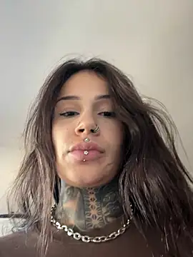 sereiaruiva99 online show from May 2026 07:28:02 PM