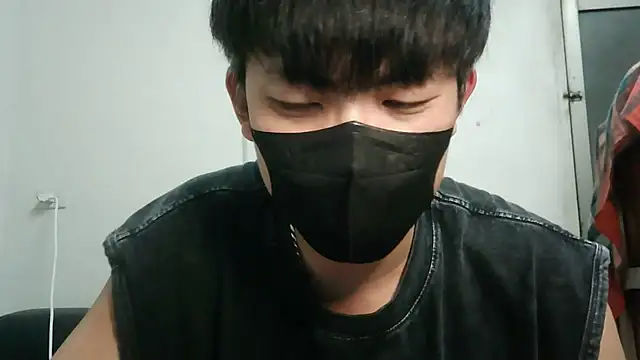 Snapshot of bigbb101011 chatting on November 2025 02:42:01 PM bigbb101011 online show from November 2025 02:42:01 PM