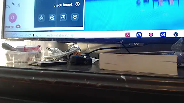 lola foox online show from October 2025 10:47:01 AM