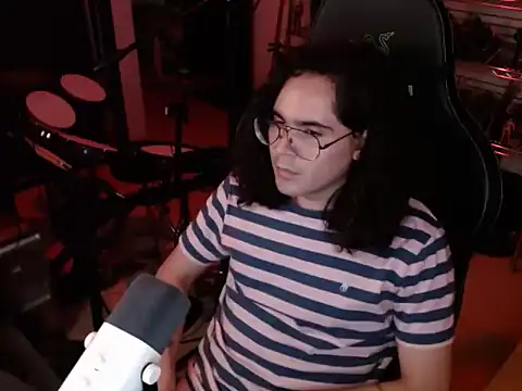 Snapshot of dorrey21 chatting on September 2025 03:27:02 AM dorrey21 online show from September 2025 03:27:02 AM