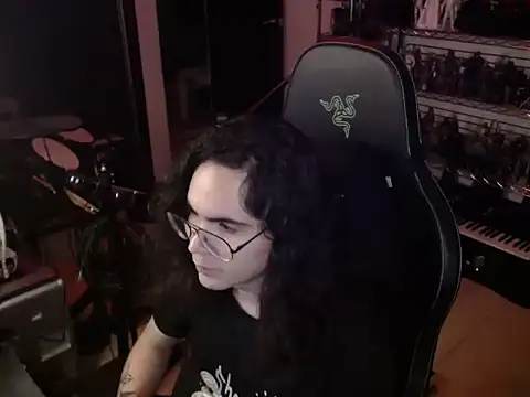 Snapshot of dorrey21 chatting on October 2025 12:02:03 AM dorrey21 online show from October 2025 12:02:03 AM