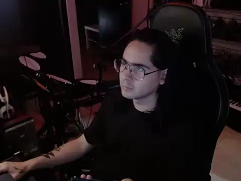 Snapshot of dorrey21 chatting on October 2025 05:14:01 PM dorrey21 online show from October 2025 05:14:01 PM