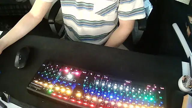 solooboy18 online show from September 2025 09:15:01 AM