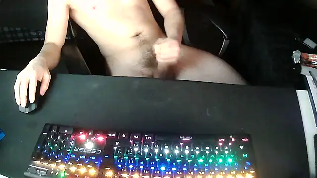 solooboy18 online show from November 2025 03:39:01 PM