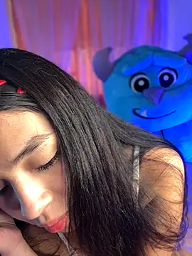 emma fiore4  online show from September 2025 02:57:02 PM