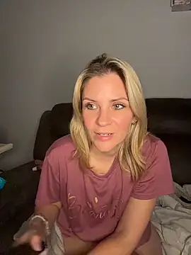 Lexi-Lux-X online show from February 2026 03:15:01 AM