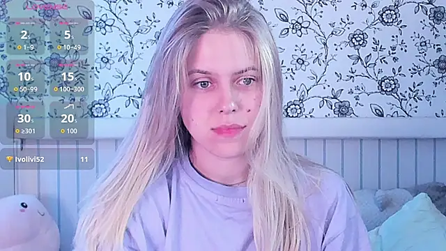 Snapshot of AngelAnty chatting on June 2026 05:19:01 PM AngelAnty online show from June 2026 05:19:01 PM