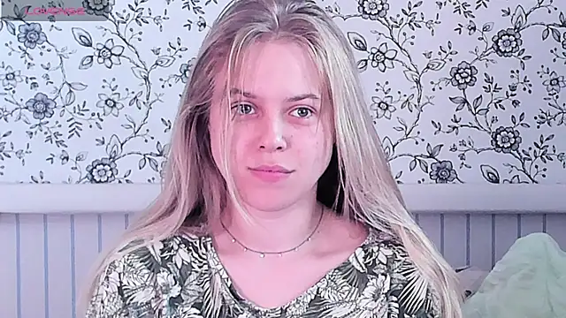 Snapshot of AngelAnty chatting on July 2026 10:15:01 AM AngelAnty online show from July 2026 10:15:01 AM