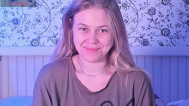 Snapshot of AngelAnty chatting on July 2026 02:02:01 PM AngelAnty online show from July 2026 02:02:01 PM