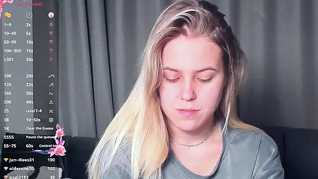 AngelAnty online show from November 2025 03:04:01 PM