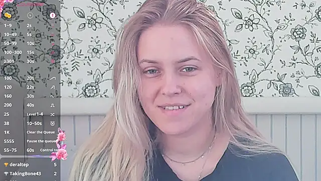 Snapshot of AngelAnty chatting on April 2026 03:24:01 PM AngelAnty online show from April 2026 03:24:01 PM