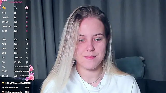 AngelAnty online show from November 2025 01:15:02 PM