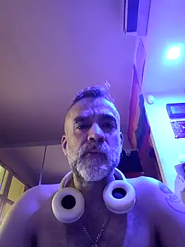 GabyCollado5 online show from May 2026 06:06:01 AM