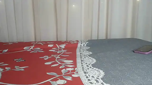 Snapshot of angelainparis28 chatting on November 2025 04:55:02 AM angelainparis28 online show from November 2025 04:55:02 AM