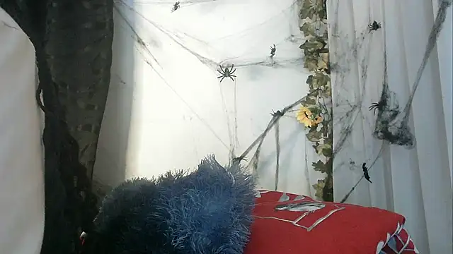 Snapshot of angelainparis28 chatting on October 2025 06:03:01 AM angelainparis28 online show from October 2025 06:03:01 AM