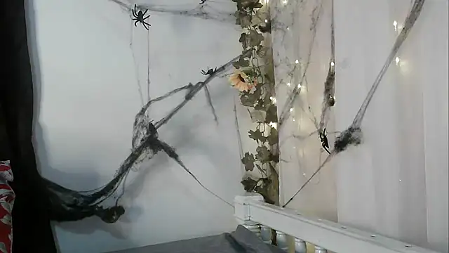 Snapshot of angelainparis28 chatting on October 2025 04:55:02 AM angelainparis28 online show from October 2025 04:55:02 AM