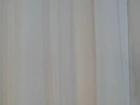 Snapshot of angelainparis28 chatting on October 2025 06:23:01 AM angelainparis28 online show from October 2025 06:23:01 AM