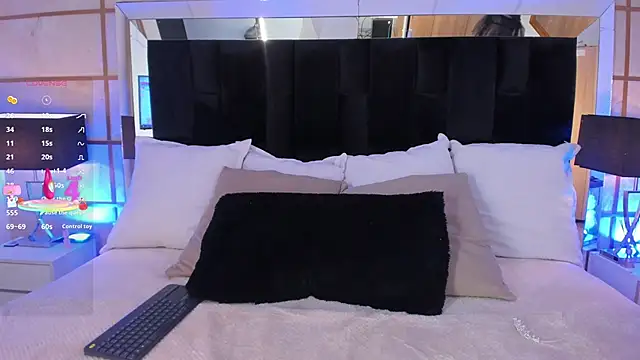 Snapshot of GretaVelvet chatting on October 2025 08:27:02 PM GretaVelvet online show from October 2025 08:27:02 PM