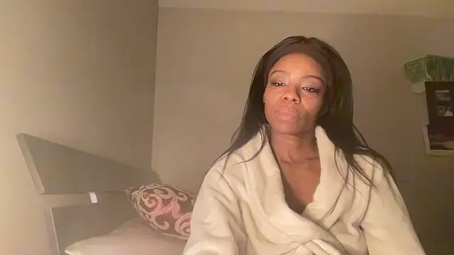 Peachyz69 online show from February 2026 07:20:01 AM