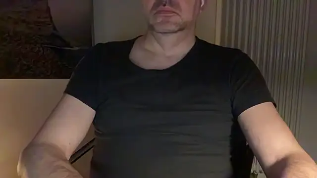 Snapshot of german9inch chatting on February 2025 09:38:02 PM german9inch online show from February 2025 09:38:02 PM