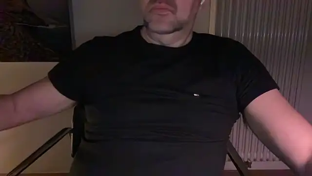 Snapshot of german9inch chatting on February 2025 10:00:01 PM german9inch online show from February 2025 10:00:01 PM