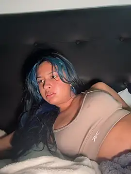 lynn9000 online show from April 2026 07:22:01 AM