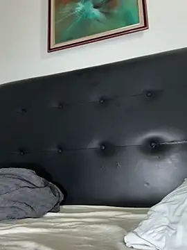 lynn9000 online show from February 2026 06:58:02 AM