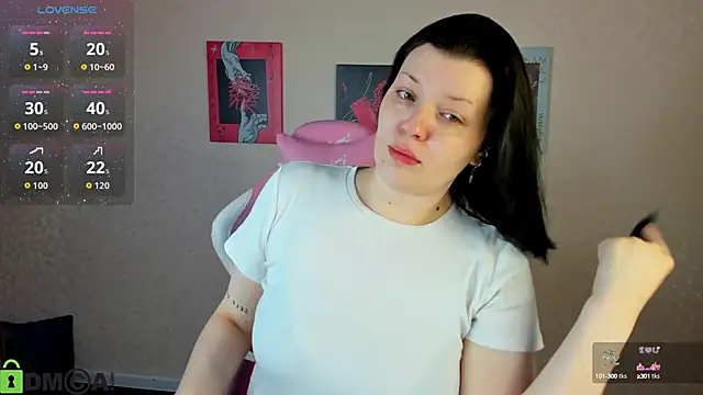 Snapshot of Michele_Greenn chatting on October 2025 01:07:02 AM Michele Greenn online show from October 2025 01:07:02 AM