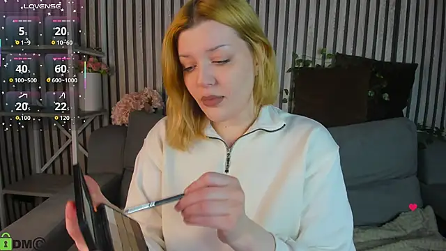 Michele Greenn online show from March 2026 01:07:01 AM