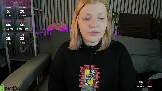 Michele Greenn online show from April 2026 01:08:01 AM