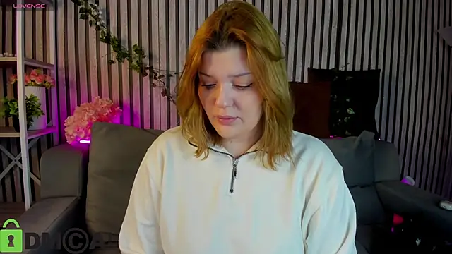 Michele Greenn online show from February 2026 01:06:01 AM