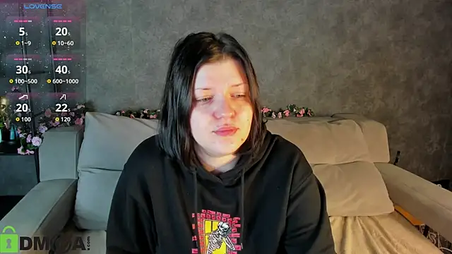 Michele Greenn online show from October 2025 01:06:02 AM