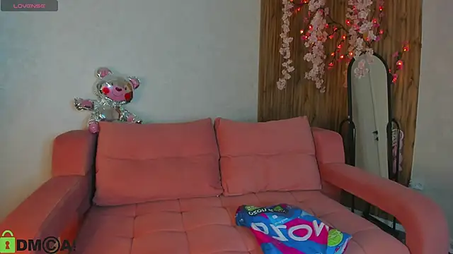 Michele Greenn online show from April 2026 01:12:01 AM