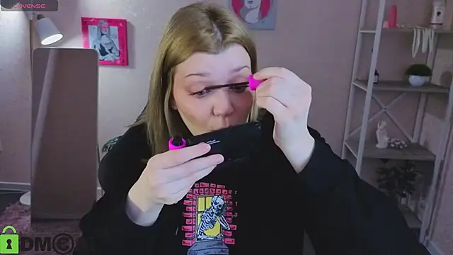 Michele Greenn online show from March 2026 01:11:01 AM