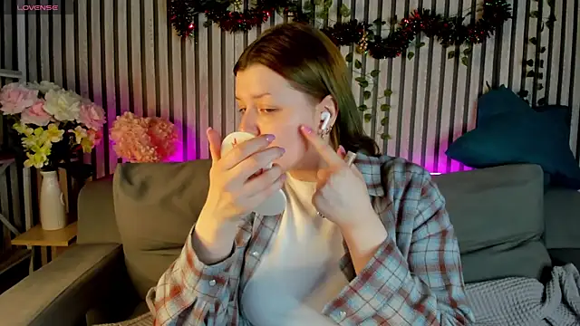 Michele Greenn online show from January 2026 01:12:02 AM