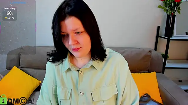 Snapshot of Michele_Greenn chatting on October 2025 12:00:01 AM Michele Greenn online show from October 2025 12:00:01 AM
