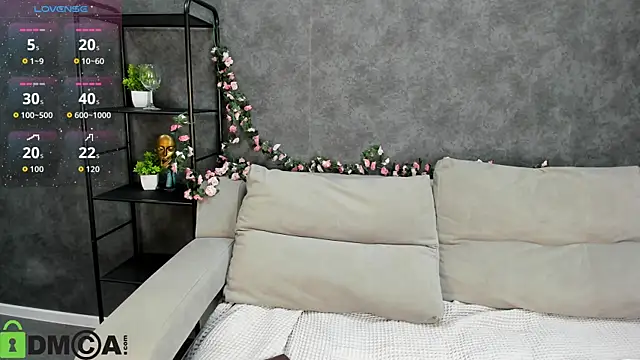 Michele Greenn online show from October 2025 01:06:02 AM